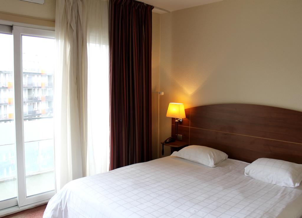 Kyriad Hotel Clermont Ferrand Centre Eksteriør bilde