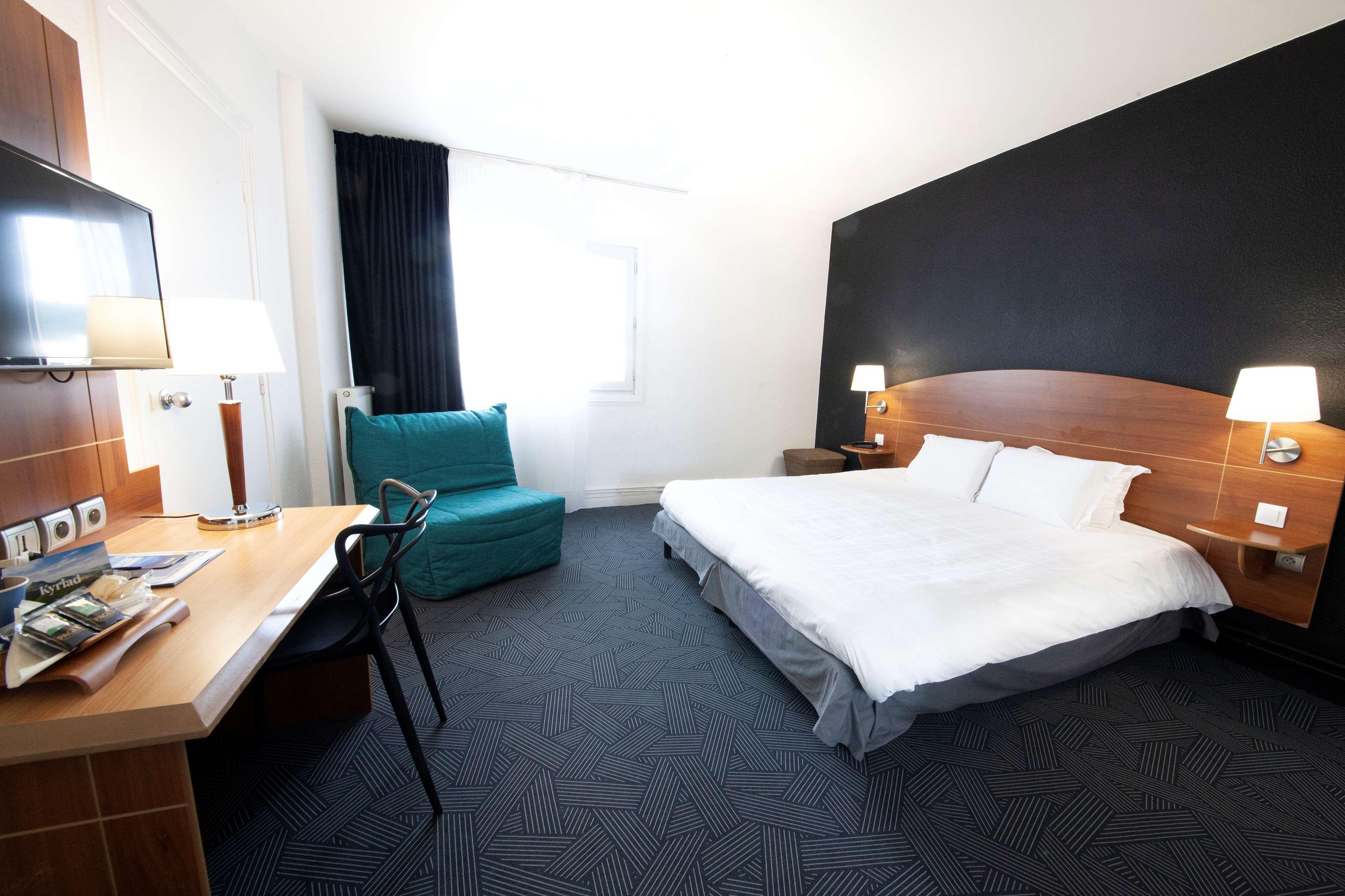 Kyriad Hotel Clermont Ferrand Centre Eksteriør bilde