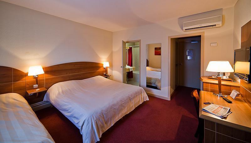 Kyriad Hotel Clermont Ferrand Centre Eksteriør bilde